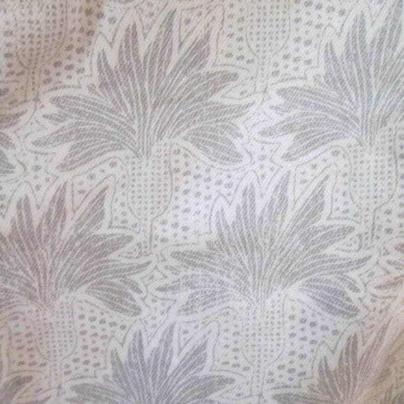 VINEYARD VINES White Flower Eyelet Printed Skinny - Picture 3 of 5